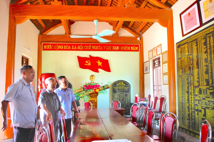 Gỡ vướng trong giải quyết chế độ với cán bộ không chuyên trách cấp xã