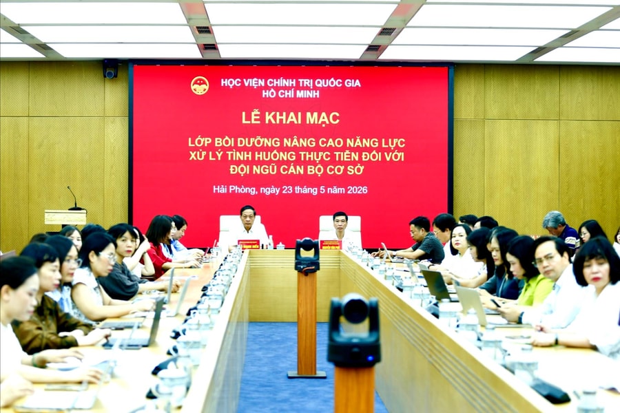 Nâng cao năng lực, kỹ năng xử lý tình huống cho đội ngũ cán bộ cơ sở