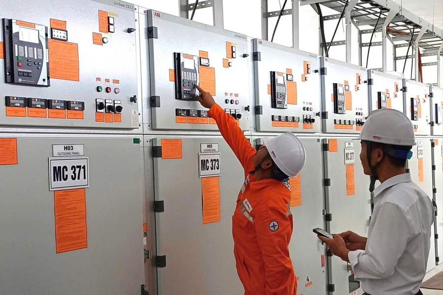 Lần đầu tiêu thụ hơn 400 triệu kWh điện trong một ngày