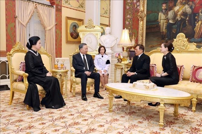 Tổng Bí thư, Chủ tịch nước Tô Lâm và Phu nhân hội kiến nhà Vua Thái Lan và Hoàng hậu