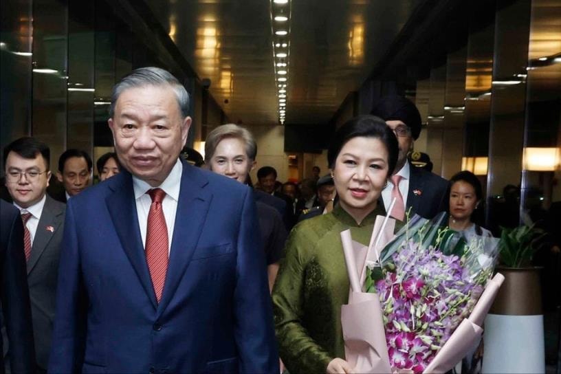Tổng Bí thư, Chủ tịch nước Tô Lâm và phu nhân bắt đầu chuyến thăm Cấp Nhà nước tới Singapore