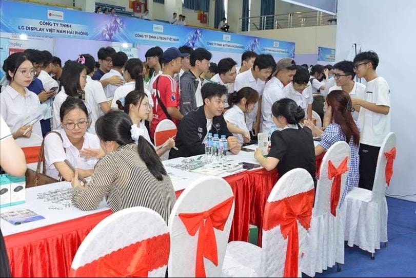 Kết nối doanh nghiệp - sinh viên, nâng cao hiệu quả giới thiệu việc làm
