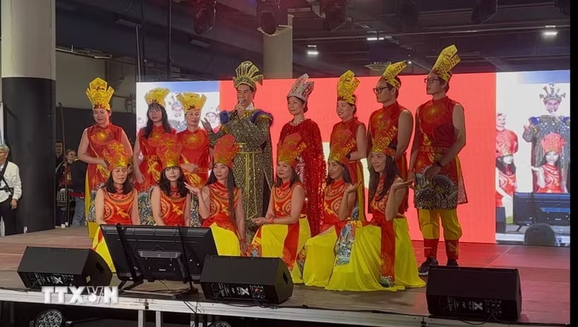 Promoting Vietnamese cultural identity at the Asian Pop Culture Festival in Paris