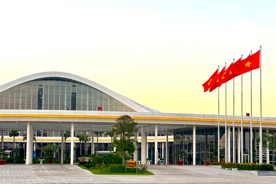 Bộ máy tinh gọn, hiệu quả quản trị và phục vụ được nâng cao
