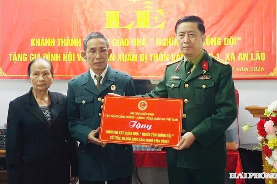 Hỗ trợ xây, sửa 27 nhà ‘Nghĩa tình đồng đội’ tặng cựu chiến binh