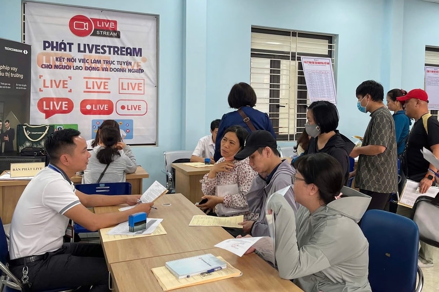Các phiên giao dịch việc làm cung ứng 89.000 lượt lao động