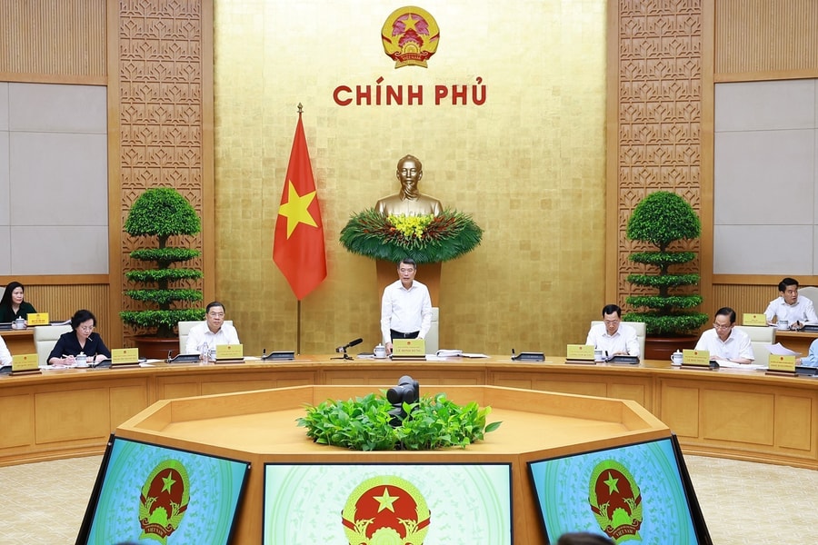 Chính sách hỗ trợ phục vụ đối với các chức danh, chức vụ lãnh đạo