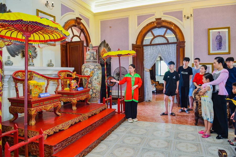 Dinh thự Bảo Đại - Hoàng cung bên biển Đồ Sơn
