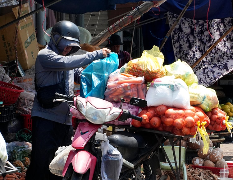 Bắc Bộ ban ngày nắng nóng, chiều tối và đêm có mưa dông