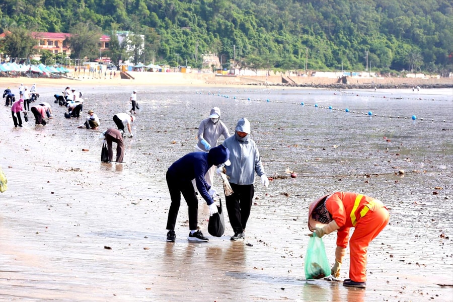 Chung tay giảm nhựa dùng một lần, lan tỏa du lịch xanh