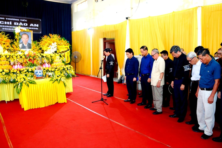 Truy điệu, tiễn đưa đồng chí Đào An, nguyên Chủ tịch UBND thành phố Hải Phòng