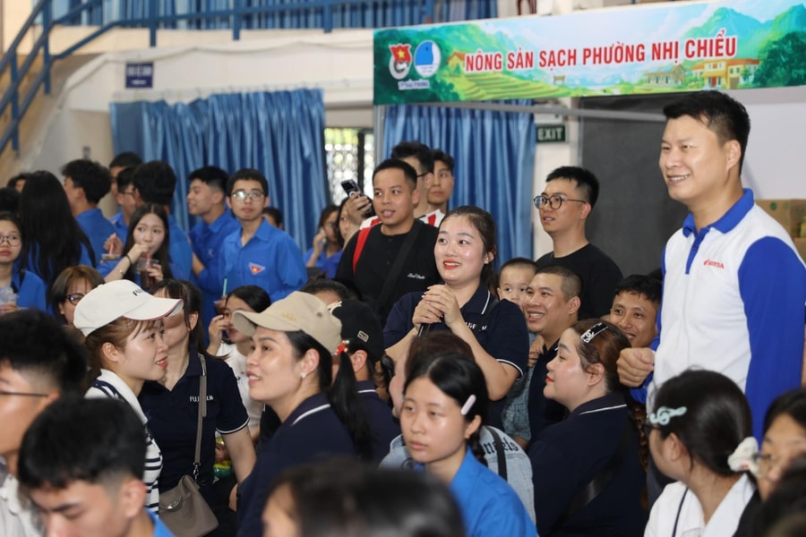 Gần 1.000 đoàn viên, thanh niên được tuyên truyền kiến thức an toàn giao thông
