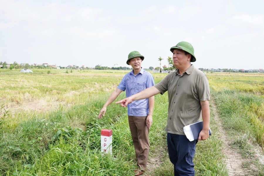 Accelerating site clearance for Lao Cai - Hanoi - Hai Phong railway project