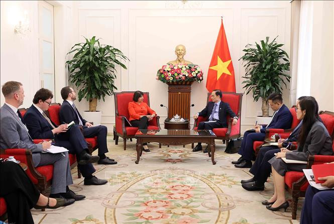 Đưa kim ngạch thương mại song phương Việt Nam - Anh đạt 10 tỷ USD
