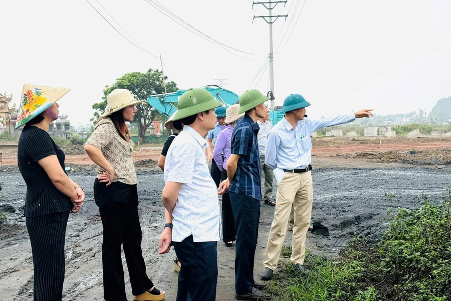 Tăng phòng chuyên môn cấp xã để giảm áp lực, nâng chất lượng phục vụ