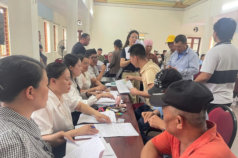 78 hộ ở An Phong nhận tiền bồi thường Dự án Cụm công nghiệp Lê Thiện - Đại Bản