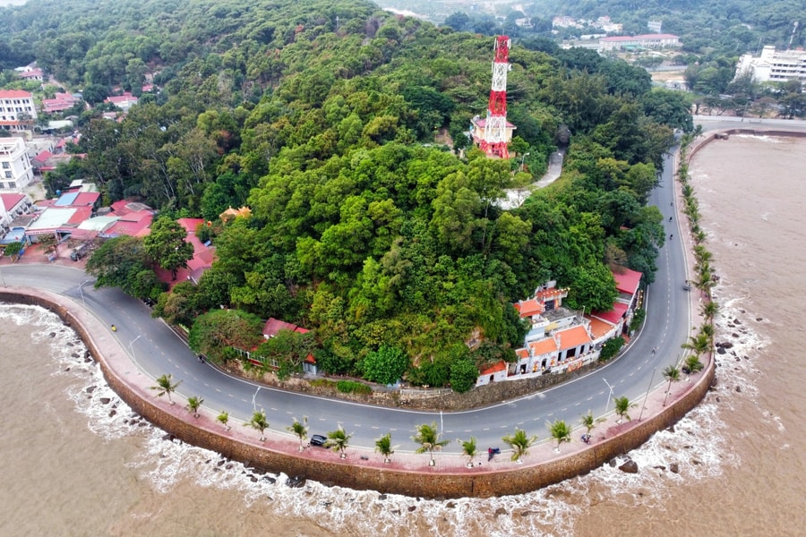 Điều chỉnh tổ chức giao thông tuyến đường ven biển Đồ Sơn