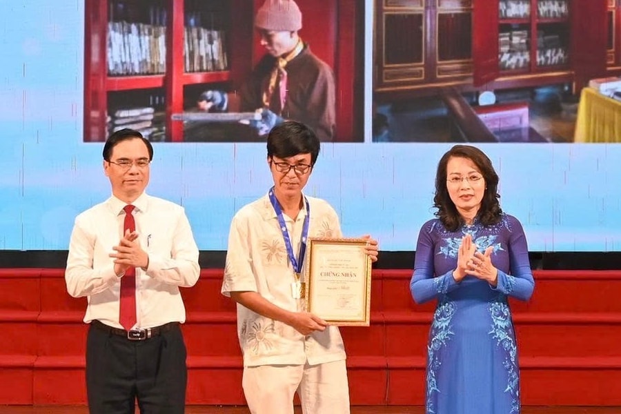 Tác giả Hải Phòng đoạt giải nhất Cuộc thi ảnh 'Khoảnh khắc di sản Yên Tử - Vĩnh Nghiêm - Côn Sơn, Kiếp Bạc'