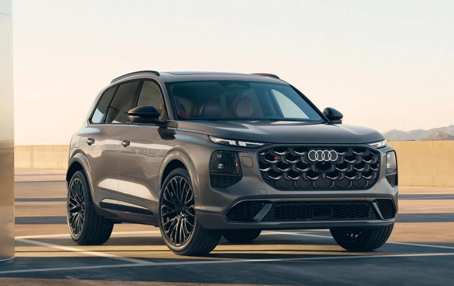 Ra mắt Audi Q7 thế hệ mới hỗ trợ ChatGPT
