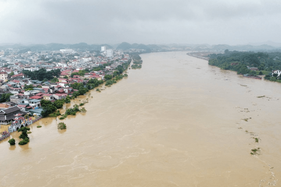 Biên độ lũ trên các sông thuộc Bắc Bộ từ 2 đến 4 m