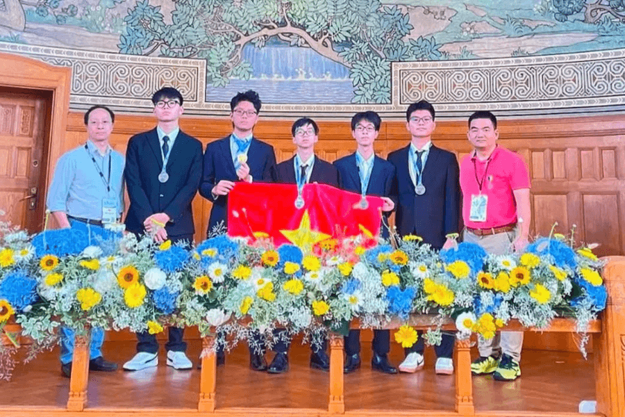 Việt Nam giành 5 huy chương tại Olympic Vật lý châu Âu 2026