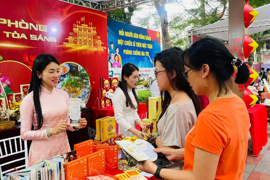 Hai Phong to launch pedestrian streets and night market in city center