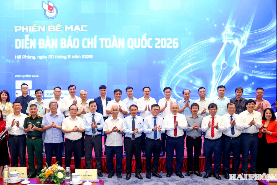 Kiến tạo nền báo chí chuyên nghiệp, hiện đại và nhân văn
