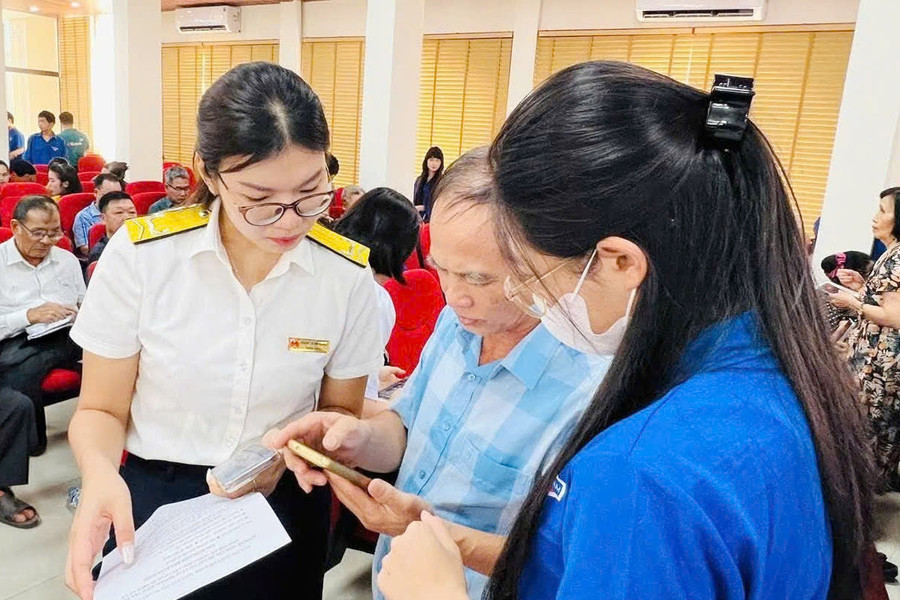 Hai Phong tax steps up digital transformation, taxpayer support