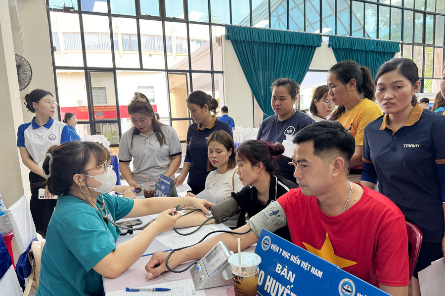 Đồng hành chăm sóc sức khỏe người lao động