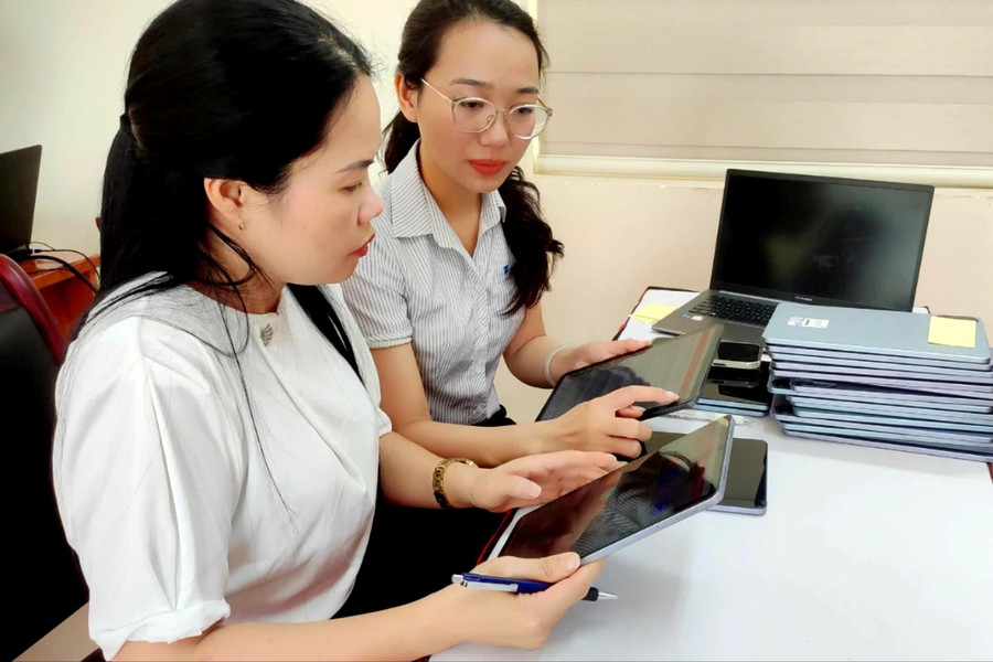 'Phòng họp không giấy' tạo bước chuyển trong điều hành