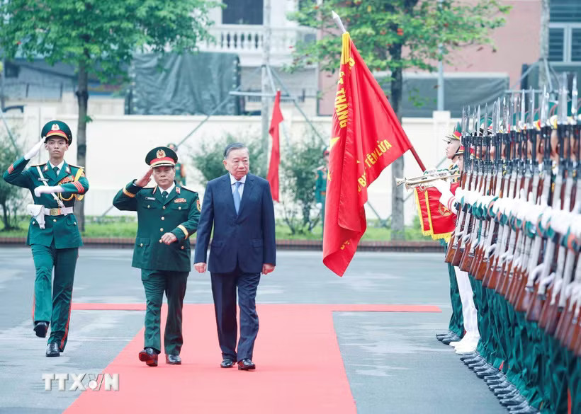 Xây dựng thế trận Pháo binh - Tên lửa trong nền quốc phòng toàn dân