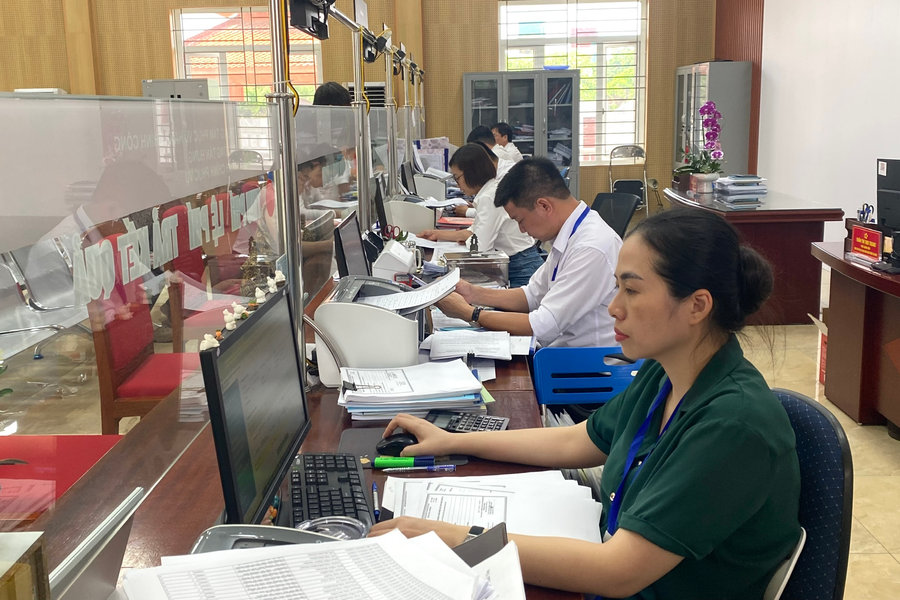 Hai Phong announces 625 new, amended and abolished administrative procedures