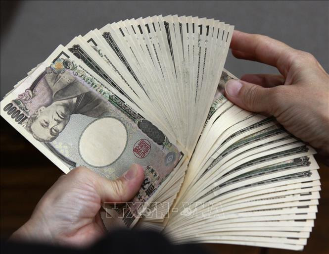 Đồng yen giảm xuống mức thấp nhất trong 40 năm