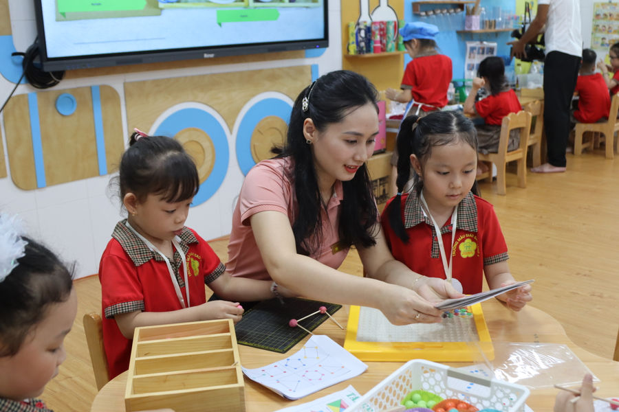 Kiến tạo trường mầm non hạnh phúc