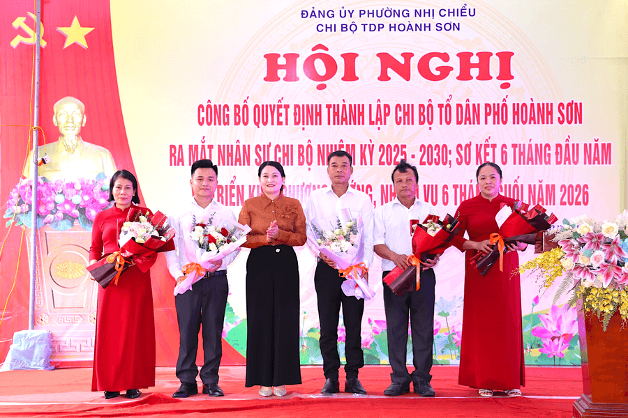 Hai Phong reorganizes hamlets and residential groups, reducing the total to 1,723