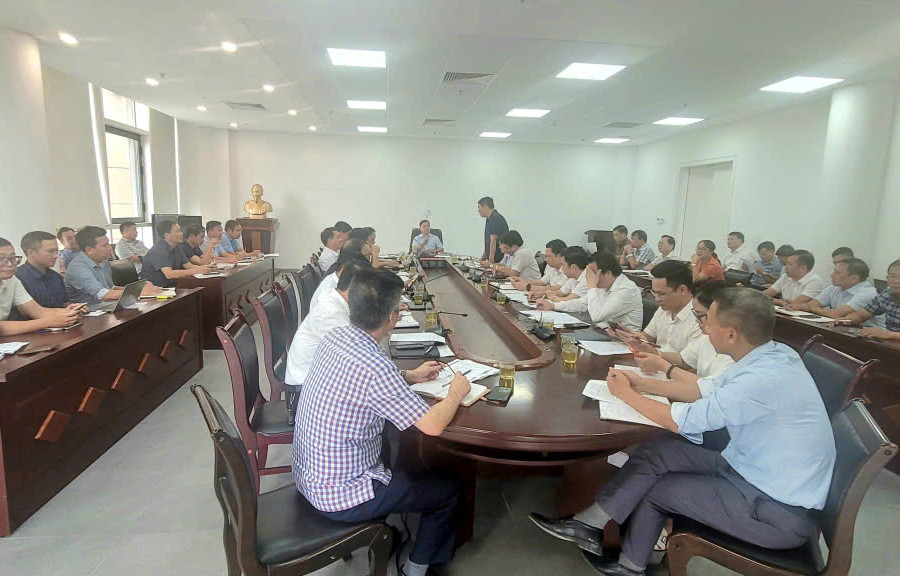 Khẩn trương cắm mốc giới dự án đường sắt Hải Phòng - Hà Nội - Lào Cai