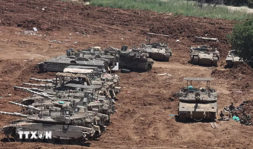 Israel đặt quân đội trong trạng thái sẵn sàng chiến đấu