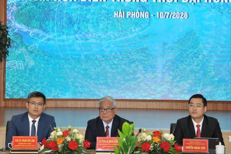 Làm rõ hơn vị trí, vai trò của biển trong tiến trình dựng nước và giữ nước của dân tộc