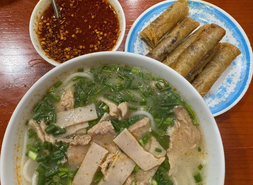 Đậm đà cháo canh Quảng Bình