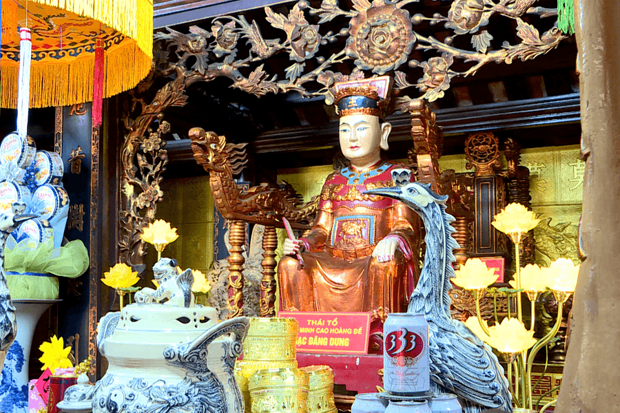 Imprints of Mac kings' temple in Kien Hung Commune