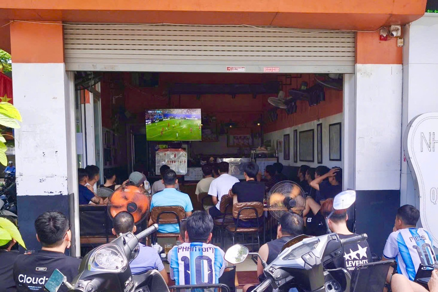 Người dân Hải Phòng dõi theo World Cup 2026