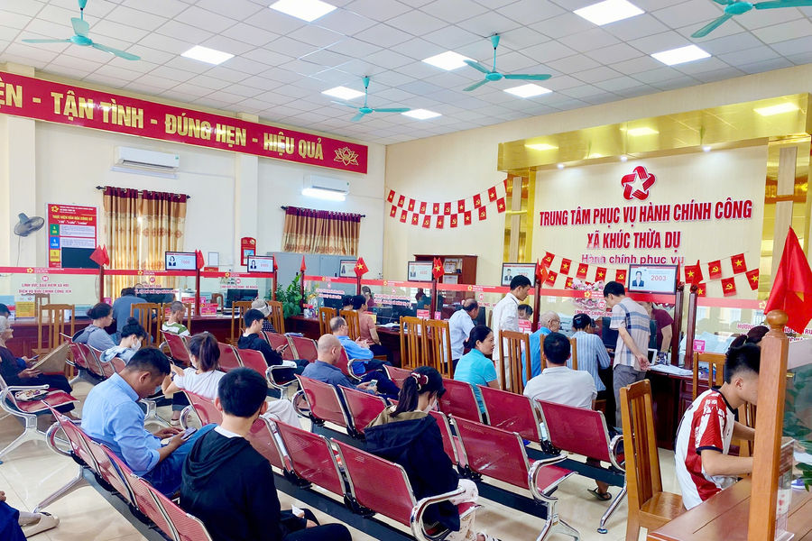 Xã Khúc Thừa Dụ cải cách thủ tục hành chính vì dân