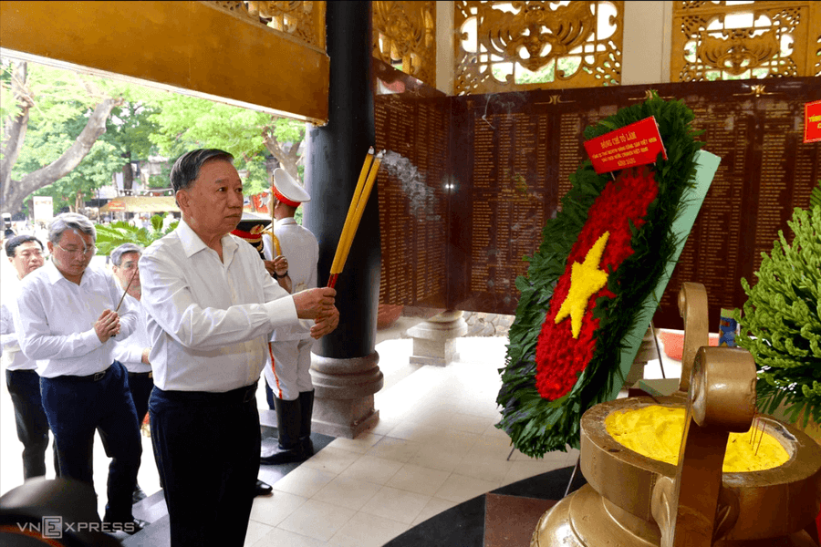 Mỗi hài cốt liệt sĩ được tìm thấy là sự trở về của một phần lịch sử (*)