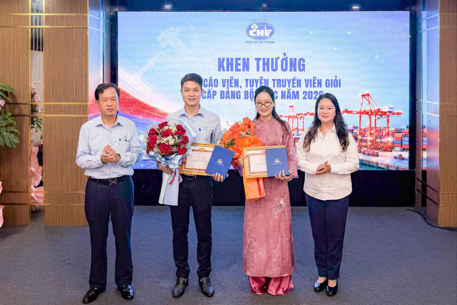 Cảng Hải Phòng tăng 60,4% lợi nhuận trong 6 tháng đầu năm