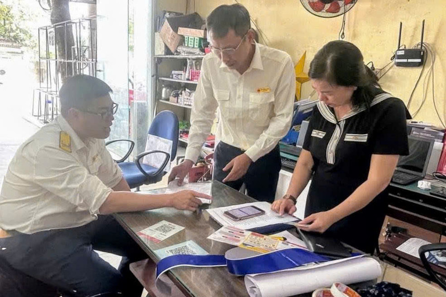 100% số hộ, cá nhân kinh doanh có phát sinh hoạt động được đưa vào quản lý thuế theo doanh thu
