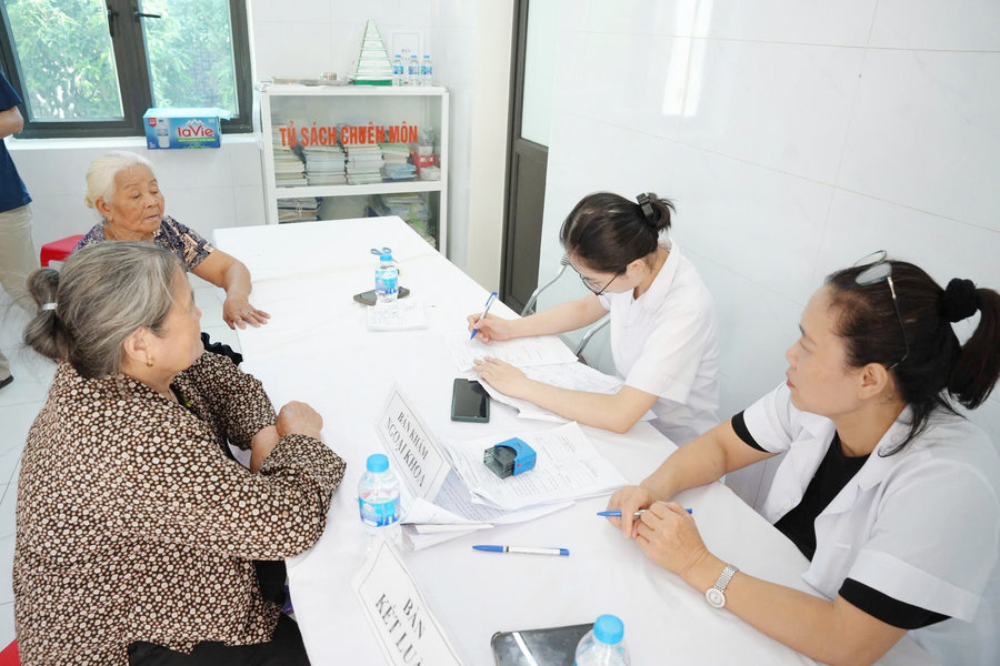Lifelong health management for every resident