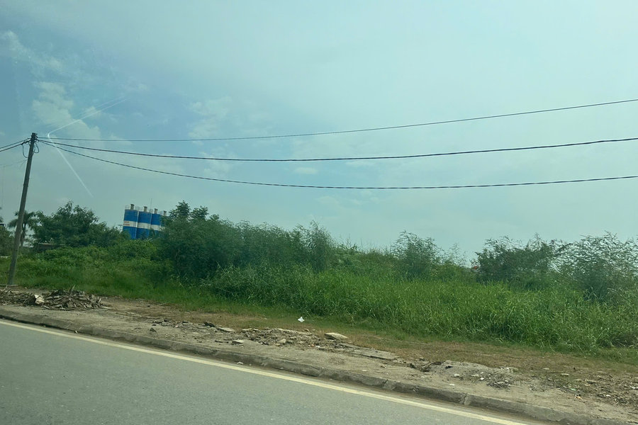 Sớm chỉnh trang, lát vỉa hè đường Phạm Văn Đồng