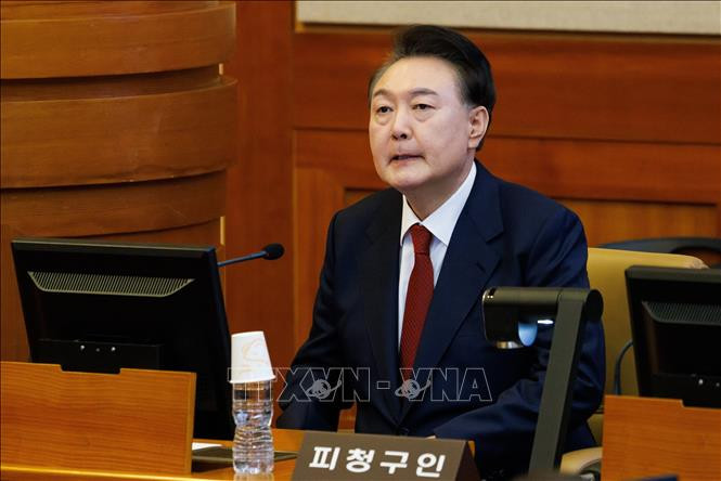 Cựu Tổng thống Hàn Quốc Yoon Suk Yeol lĩnh án treo