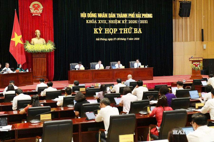 HĐND thành phố Hải Phòng thảo luận tại hội trường, chất vấn và trả lời chất vấn