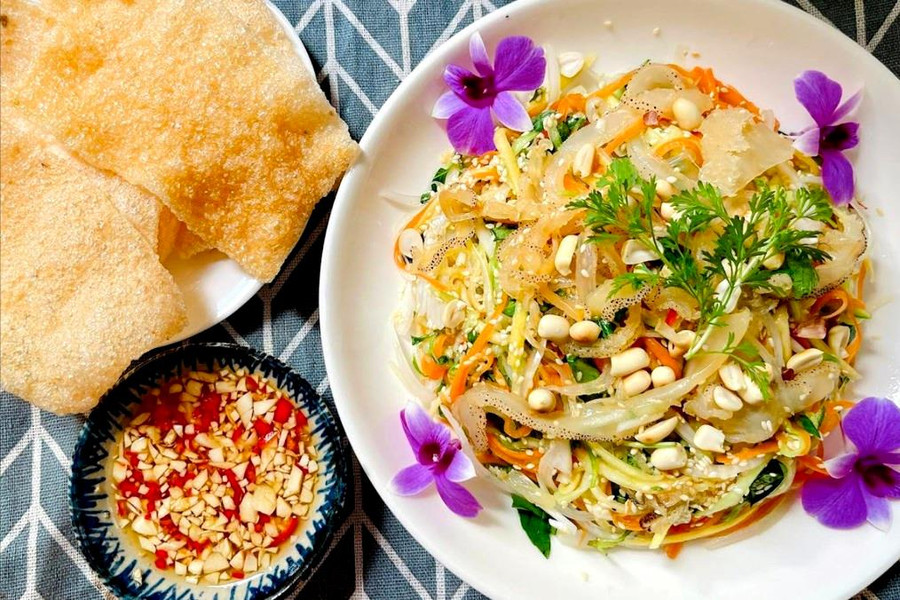 Mát lành nộm sứa trắng
